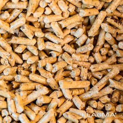 EN Plus-A1 Wood Pellets Wholesale Europe Wood Pellet In 15kg Plastic Bag