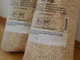 Premium wood Pellets Hot Sales Quality Wood pellets for sale/Fir Pine Beech wood pellets