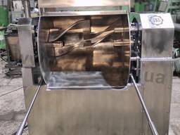 Тестомес. Смеситель для пастообразных продуктов с зет-мешалкой.